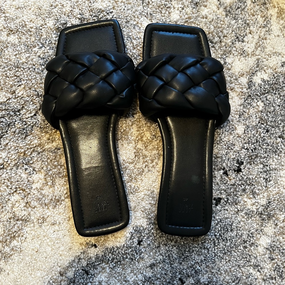 H&M Black Braided Slide Sandals